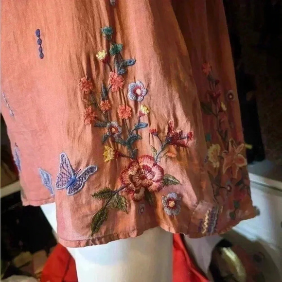 Johnny Was Aimee Puff Sleeve Peasant Top In Pink Floral embroidered Size Small. - Picture 14 of 16